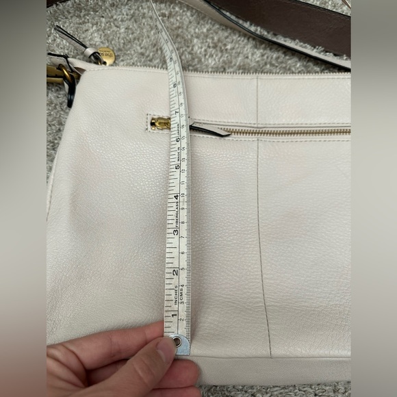 The Sak Purse with embroidered handle - Picture 12 of 14